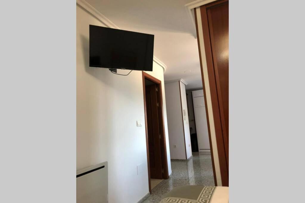 Estudio Tipo Loft En El Centro De Mugardos Eksteriør billede